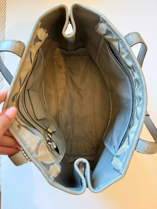 Coach Hamptons Weekend Signature Stripe Medium Tote